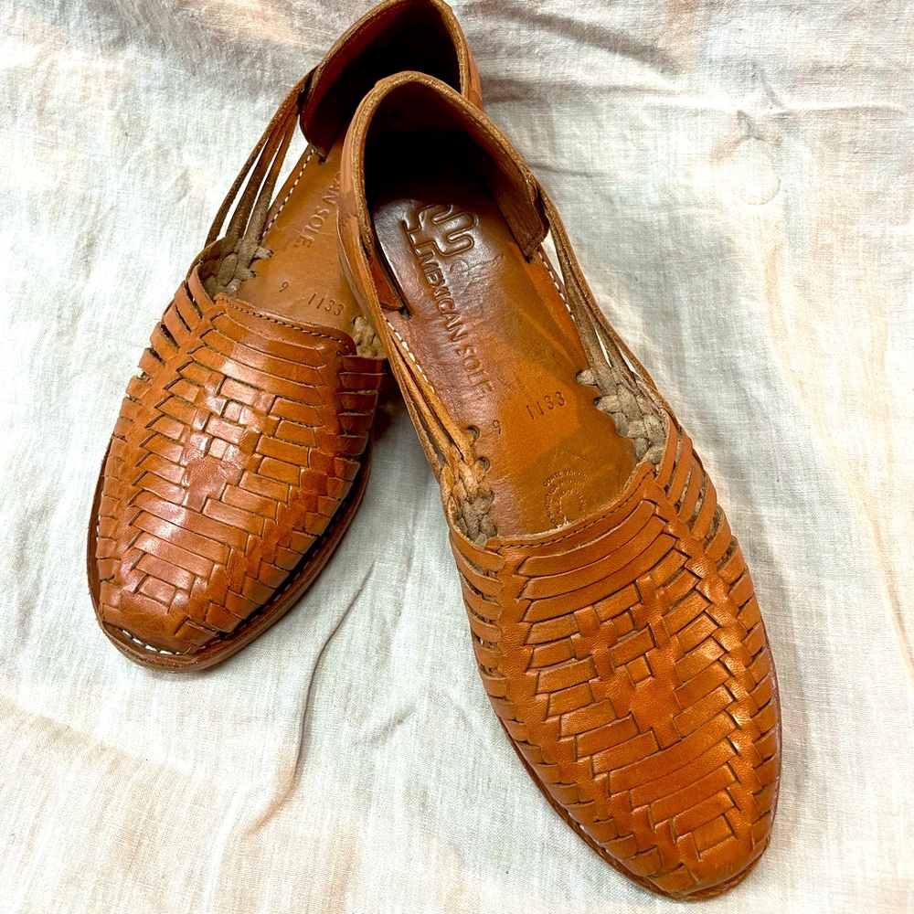 Women’s 8.5 handmade cognac huraches